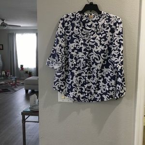 Linen blue print blouse 3 for $12.